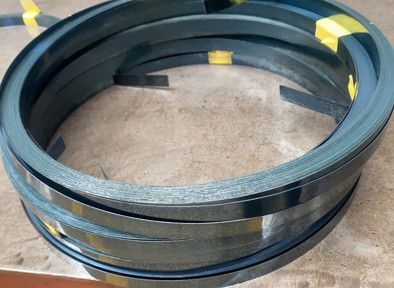 山東烤藍鐵皮打包鋼帶